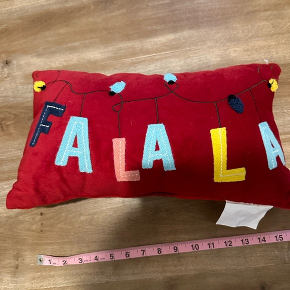 Christmas Pillow - Picture 5 of 6